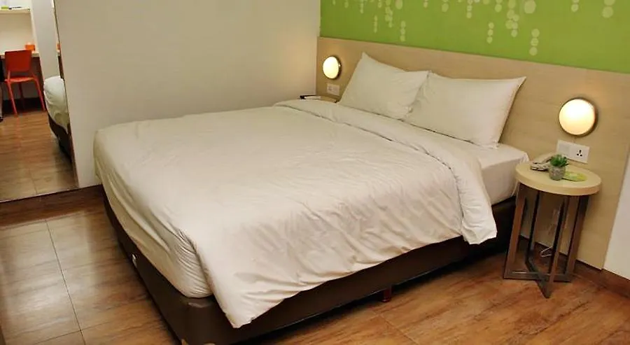 Zest Legian By Swiss-Belhotel International Hotel