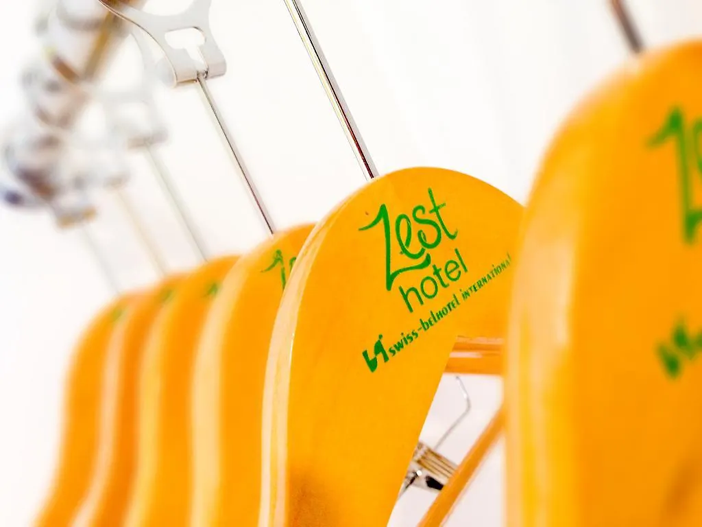 Zest Legian By Swiss-Belhotel International Hotel